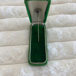 Antique Art Nouveau by Belais 2 tone 18/10ct Sapphire Stick pin Rare find